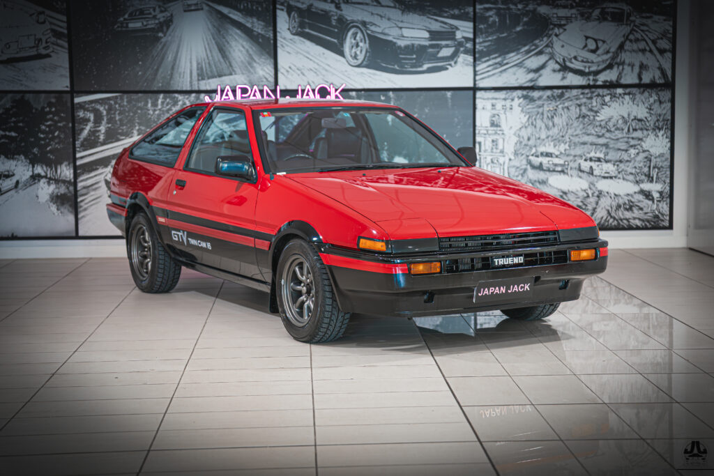 TOYOTA TRUENO AE86