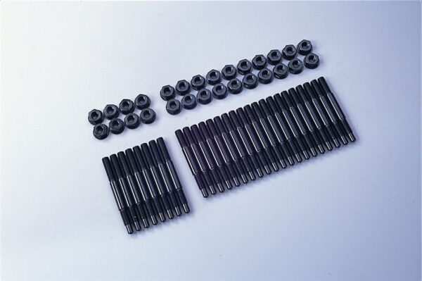 TOMEI p131_cam_cap_studs